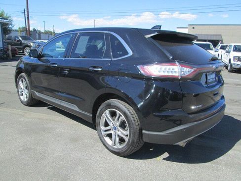 Used 2016 Ford Edge Titanium AWD/4WD image 3