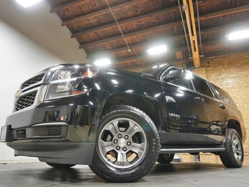 Used 2020 Chevrolet Tahoe LS w/ Skid Plate Package AWD/4WD image 3