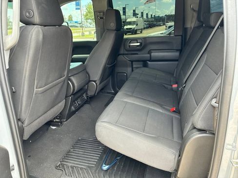 Used 2025 Chevrolet Silverado 2500 Custom w/ Custom Value Package AWD/4WD image 14