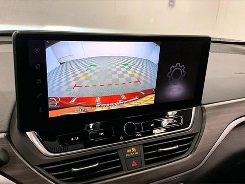 New 2025 Nissan Altima 2.5 SV w/ SV Special Edition Package image 23