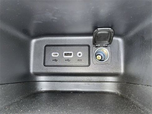 Certified 2022 Chevrolet Equinox RS w/ LPO, Cargo Package image 29