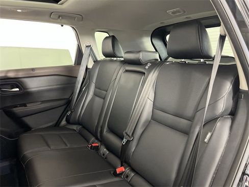 Used 2023 Nissan Rogue SV w/ SV Premium Package image 22