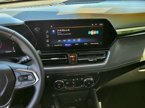 Certified 2025 Chevrolet TrailBlazer ACTIV w/ Convenience Package FWD image 13