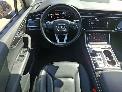 Used 2023 Audi Q7 3.0T Premium Plus image 13