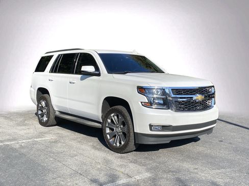 Used 2016 Chevrolet Tahoe LT RWD image 2