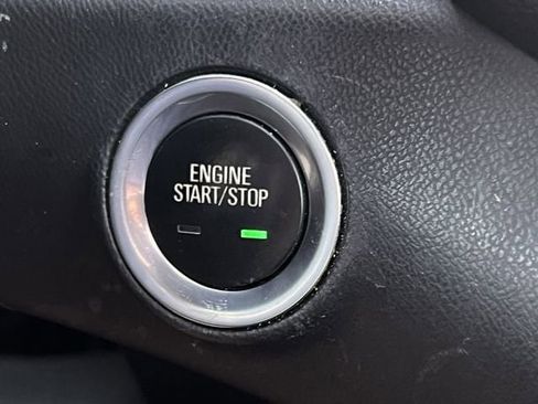 Used 2019 GMC Terrain SLT w/ Preferred Package image 19