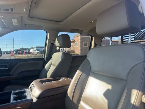 Used 2018 GMC Sierra 1500 SLT image 9