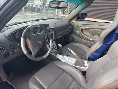 Used 2004 Porsche 911 Turbo AWD/4WD image 6