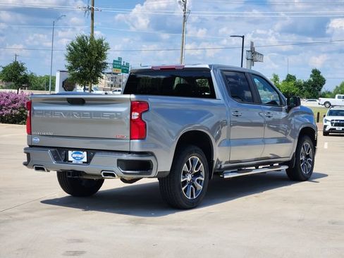 Used 2023 Chevrolet Silverado 1500 RST AWD/4WD image 7
