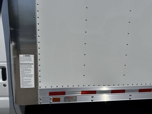 New 2027 Ford E-450 and Econoline 450 Super Duty w/ Driver's Safety Package RWD image 17