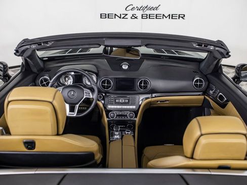 Used 2013 Mercedes-Benz SL 550 image 9