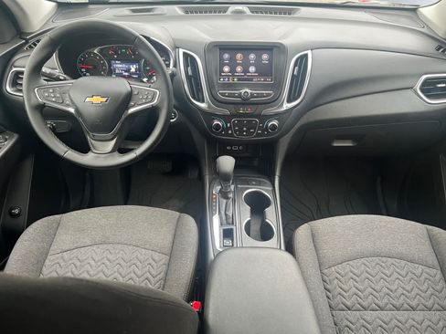 Used 2024 Chevrolet Equinox LT w/ LPO, Floor Liner Package AWD/4WD image 10