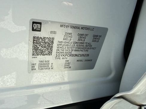 Used 2022 Cadillac XT6 Premium Luxury w/ Technology Package FWD image 4