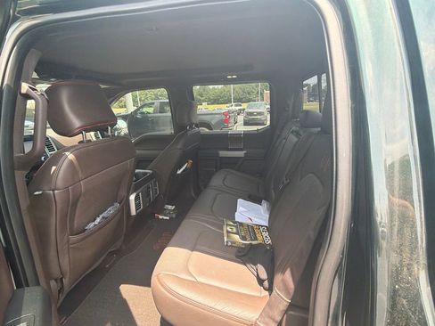 Used 2015 Ford F150 King Ranch w/ Equipment Group 601A Luxury AWD/4WD image 10