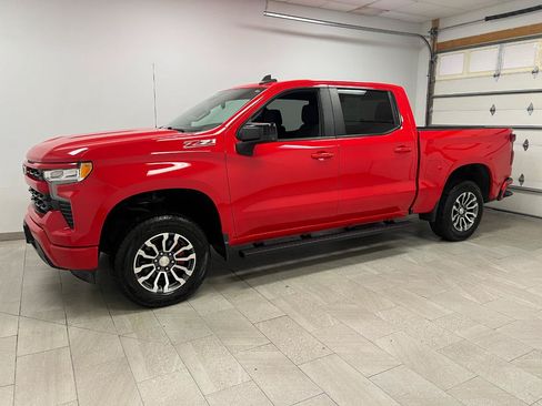 Used 2022 Chevrolet Silverado 1500 RST AWD/4WD image 5