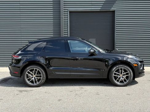 Certified 2026 Porsche Macan AWD/4WD image 26