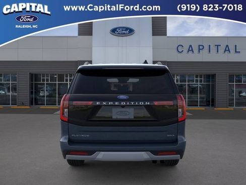 New 2026 Ford Expedition Max Platinum w/ Platinum Ultimate Package AWD/4WD image 5
