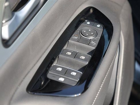 New 2025 Nissan Murano SL w/ Cargo Package AWD/4WD image 15