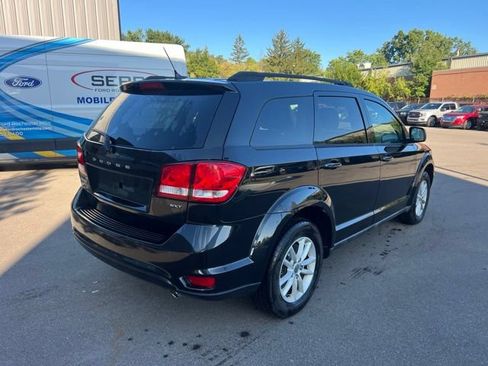 Used 2013 Dodge Journey SXT FWD image 5