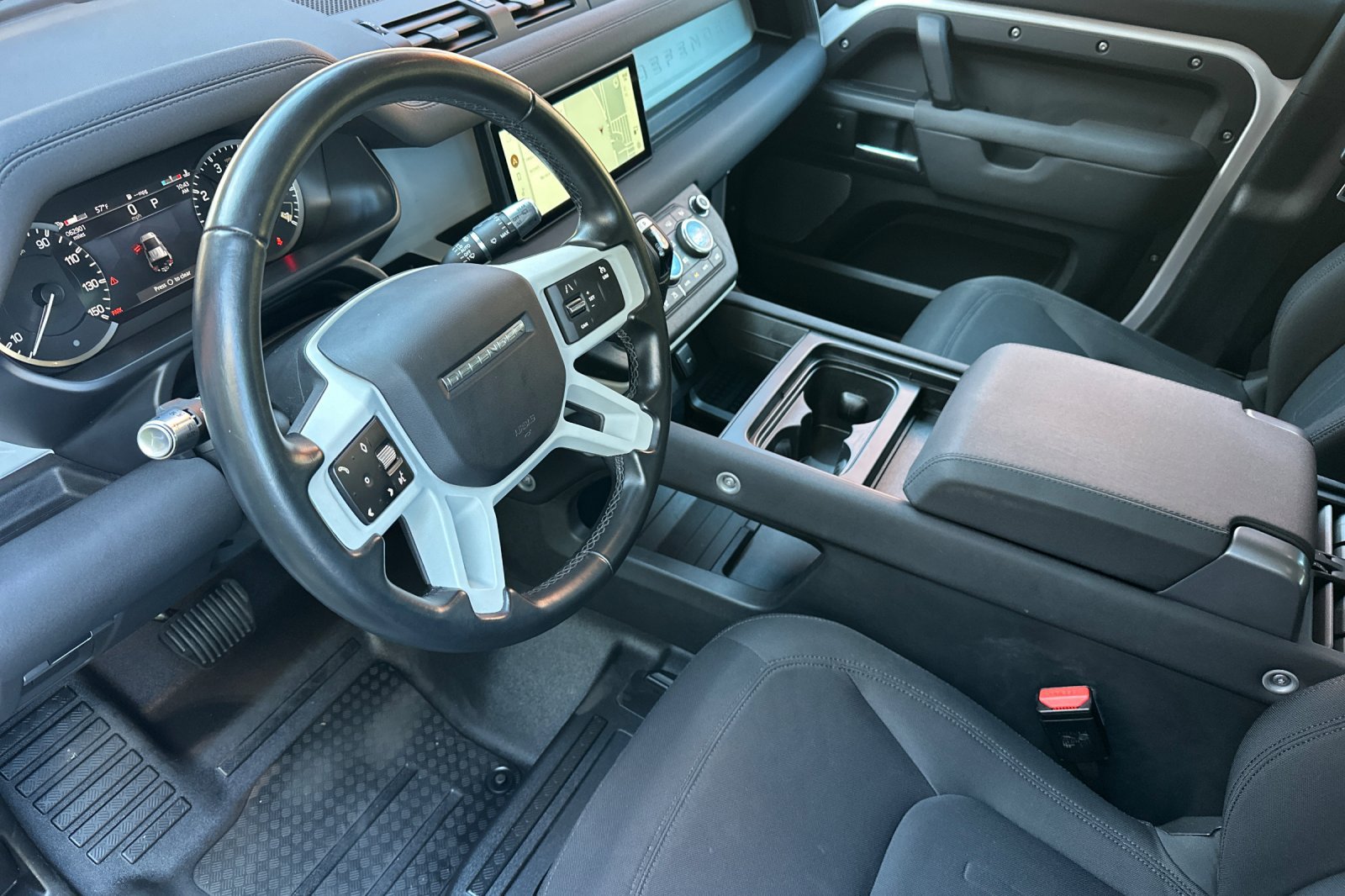 Used 2022 Land Rover Defender 110 AWD/4WD image 11