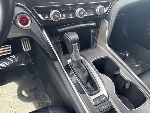 Used 2022 Honda Accord Sport image 16