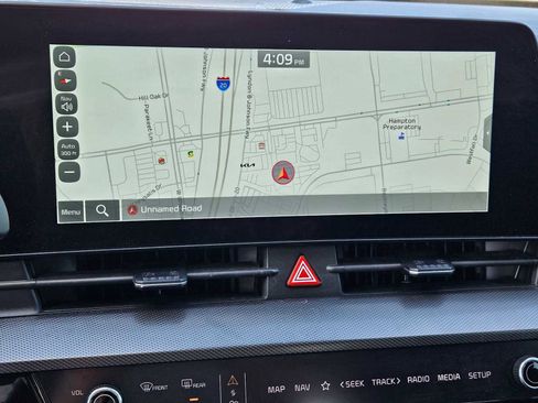 Certified 2023 Kia Sportage SX AWD/4WD image 19