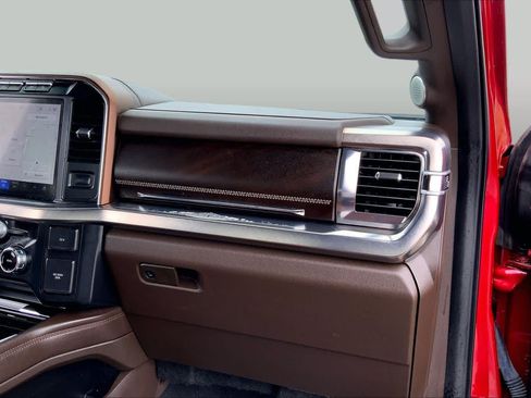 Used 2024 Ford F250 King Ranch w/ Tremor Off-Road Package AWD/4WD image 18
