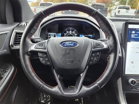 Certified 2022 Ford Edge ST-Line image 27