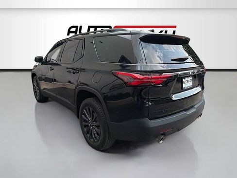 Used 2023 Chevrolet Traverse RS FWD image 5