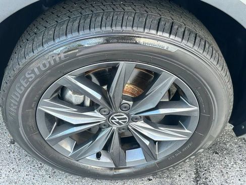 Used 2023 Volkswagen Tiguan SE FWD image 26