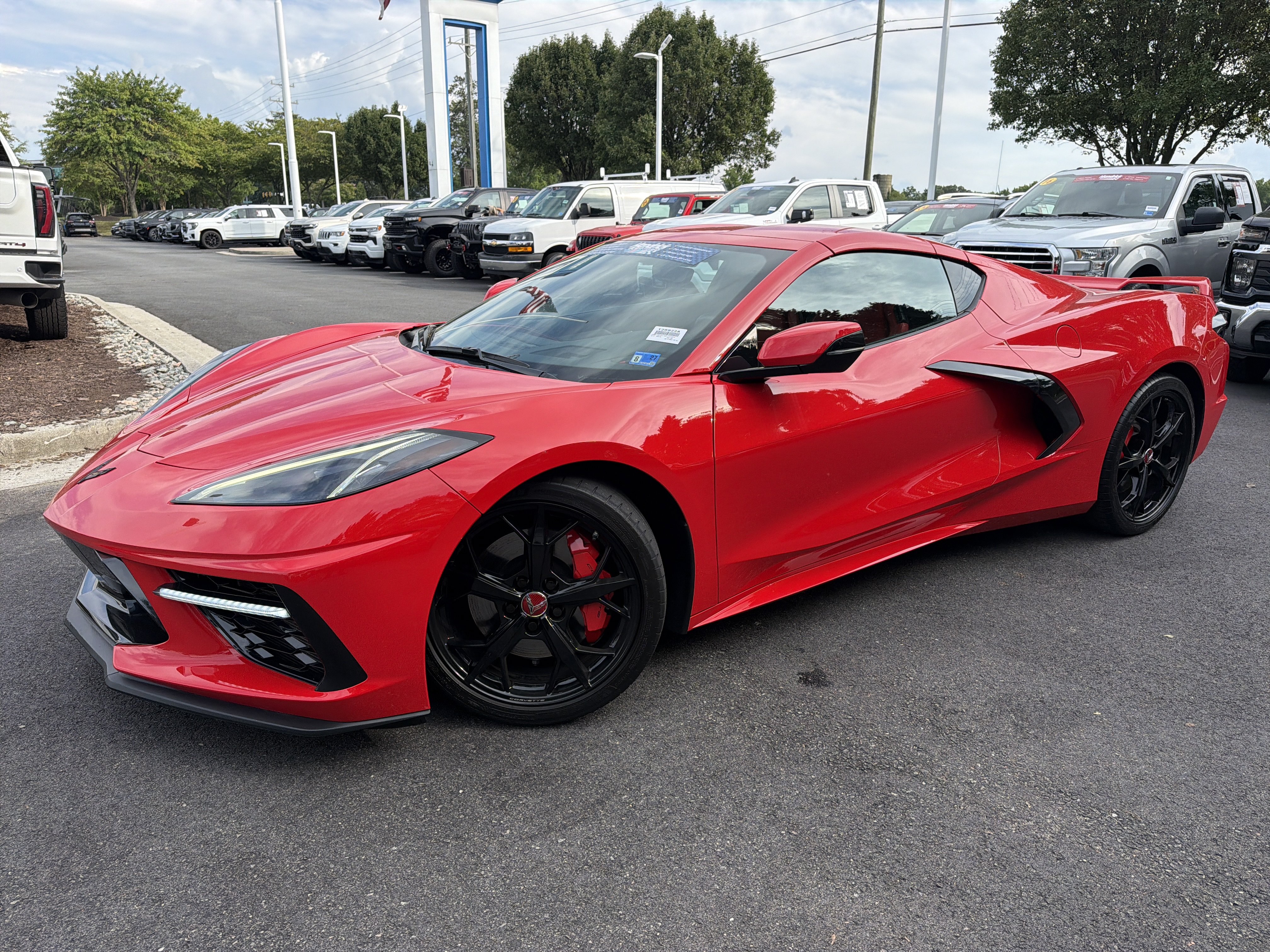 Used 2021 Chevrolet Corvette Stingray Preferred Cpe w/ Z51 Performance Package RWD image 5