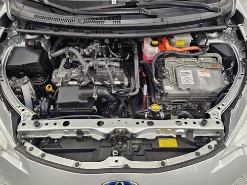 Used 2012 Toyota Prius C One image 36