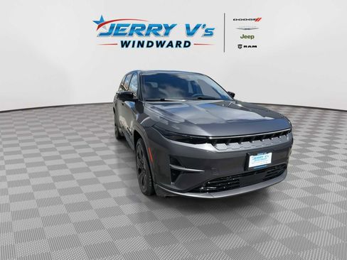 New 2024 Jeep Wagoneer Launch Edition AWD/4WD image 2