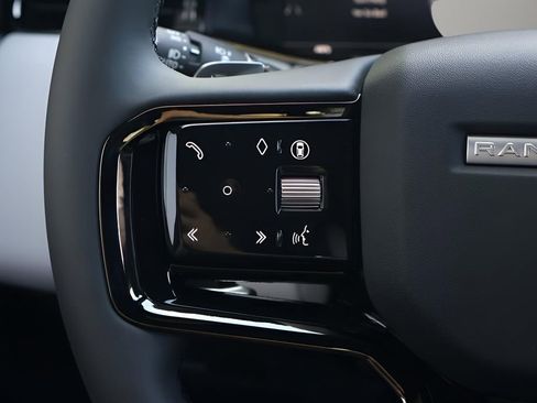 New 2026 Land Rover Range Rover Evoque S AWD/4WD image 20