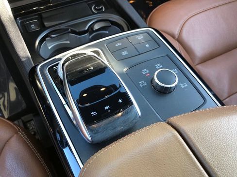Used 2018 Mercedes-Benz GLE 43 AMG 4MATIC Coupe w/ Parking Assist Package image 27
