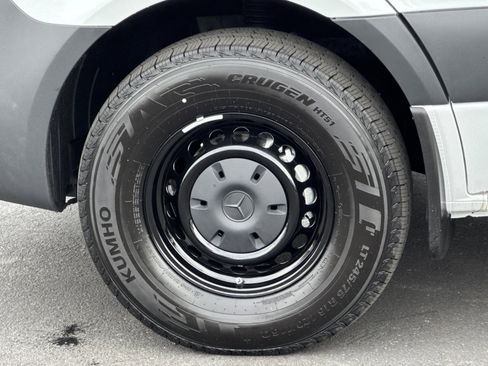 New 2026 Mercedes-Benz Sprinter 2500 image 24