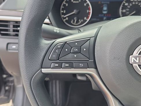 Certified 2024 Nissan Altima 2.5 SV image 29