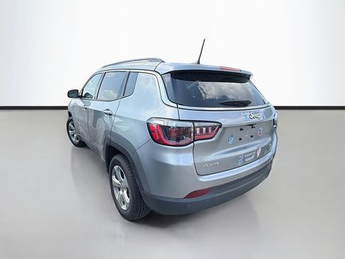 Used 2020 Jeep Compass Latitude w/ Popular Equipment Group AWD/4WD image 6