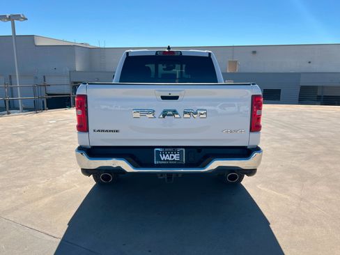 Used 2025 RAM 1500 Laramie image 4
