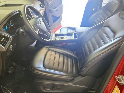 Used 2022 Ford Edge SEL w/ Convenience Package AWD/4WD image 23