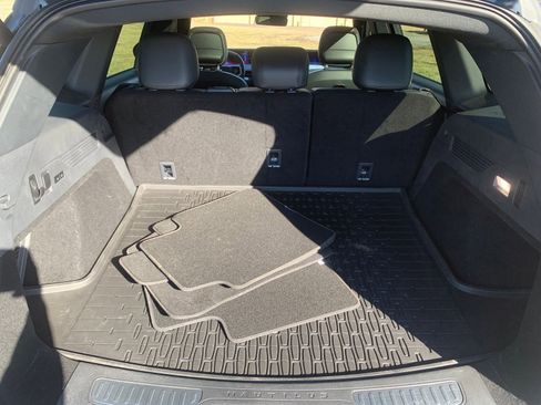 Used 2024 Lincoln Nautilus Reserve w/ Equipment Group 202A image 31