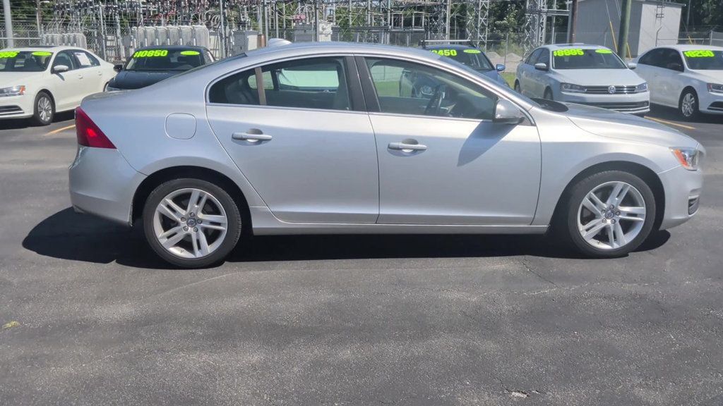 Used 2014 Volvo S60 T5 FWD image 9