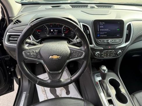 Used 2020 Chevrolet Equinox Premier image 17