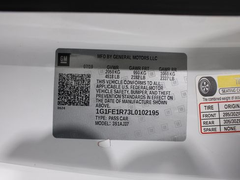 Used 2020 Chevrolet Camaro SS RWD image 39