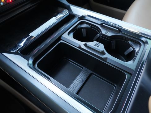 Used 2024 Ford F350 Lariat w/ Black Appearance Package image 34