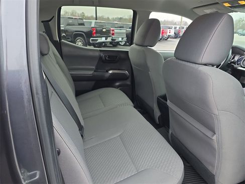 Used 2022 Toyota Tacoma SR5 image 25