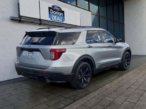 Certified 2023 Ford Explorer ST-Line w/ Class IV Trailer Tow Package AWD/4WD image 3