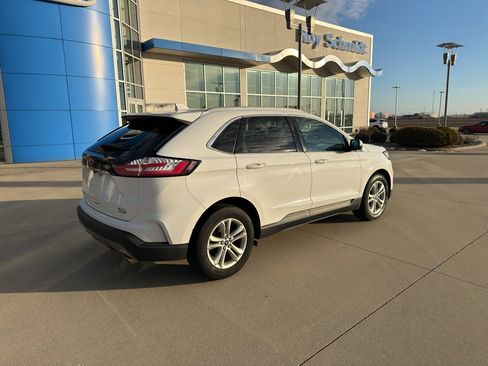 Used 2020 Ford Edge SEL image 5