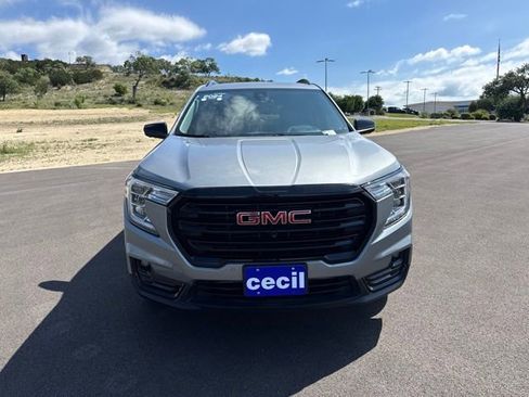Certified 2024 GMC Terrain SLT w/ Tech Package AWD/4WD image 2