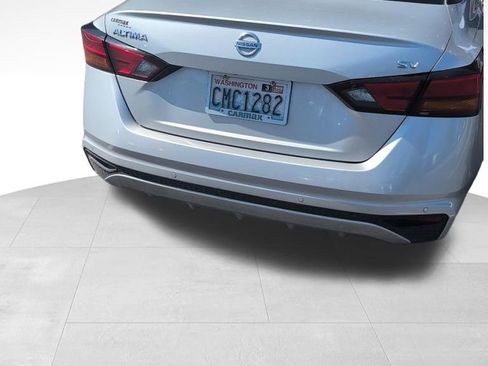 Used 2022 Nissan Altima 2.5 SV image 9